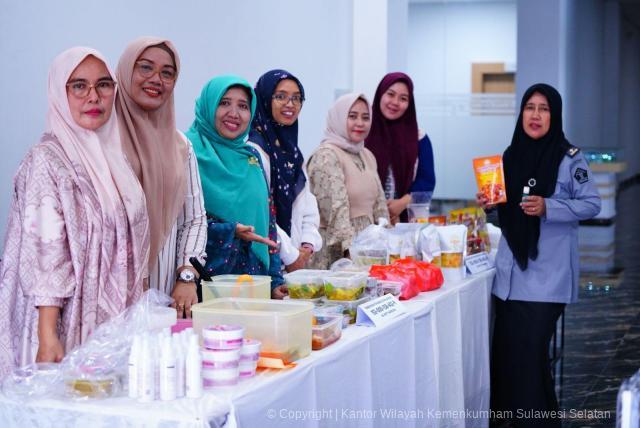 azar Ramadhan DWP Kanwil Kemenkum Sulsel Disambut Antusias Kakanwil Beri Apresiasi1