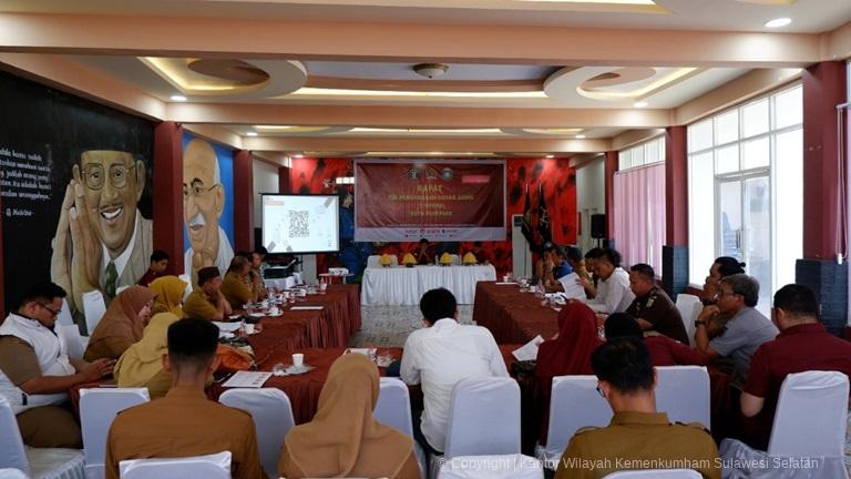 tingkatkan Pengawasan Orang Asing Jelang Pilkada Serentak Kanwil Kemenkumham Sulsel Gelar Rapat Timpora2